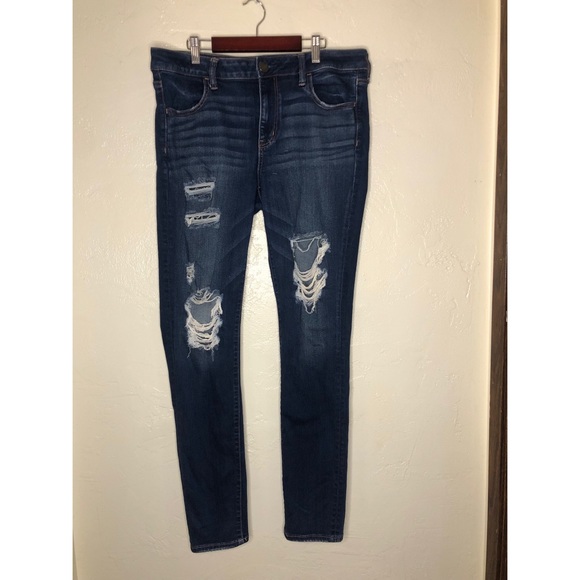 American Eagle Outfitters Denim - American Eagle Distressed Skinny Jeans Size:14